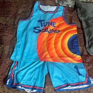 Tune squad costume